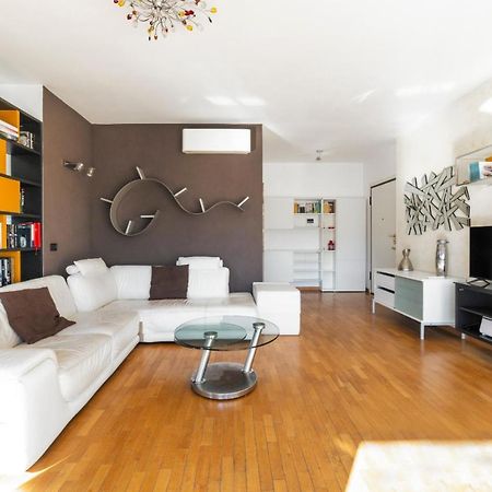 Milano Rogoredo Apartment With Garage Eksteriør bilde
