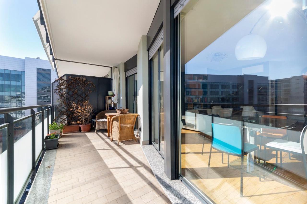 Milano Rogoredo Apartment With Garage Eksteriør bilde