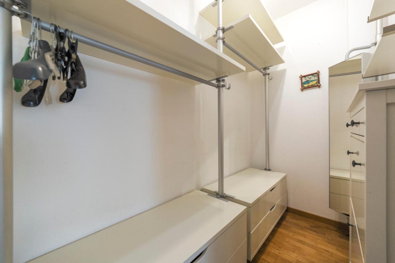 Milano Rogoredo Apartment With Garage Eksteriør bilde