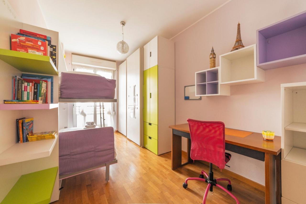 Milano Rogoredo Apartment With Garage Eksteriør bilde